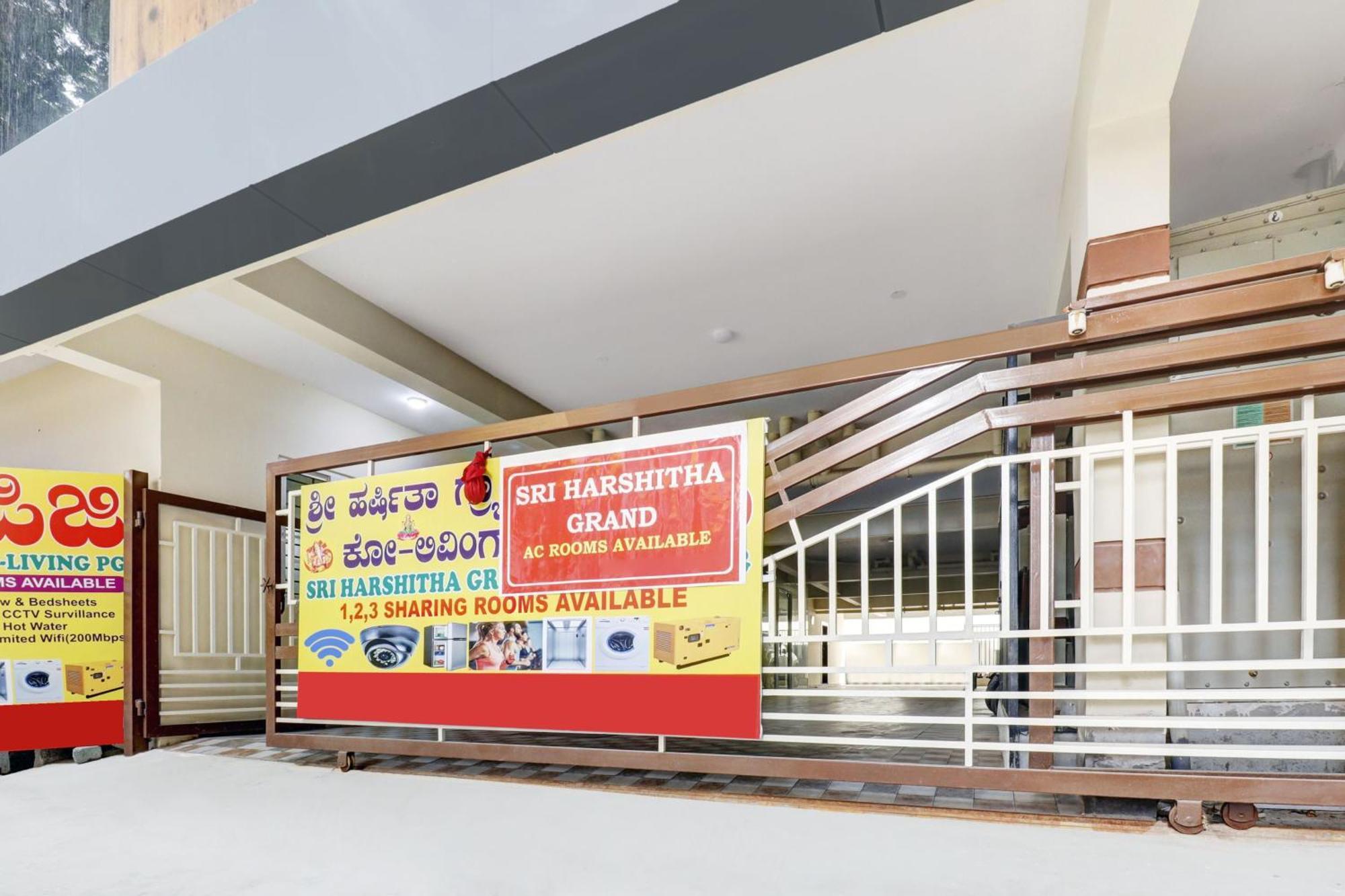 Super Hotel O Sri Harshitha Grand Near Zudio - Star Bazaar, Kundalhalli Gate Бангалор Экстерьер фото